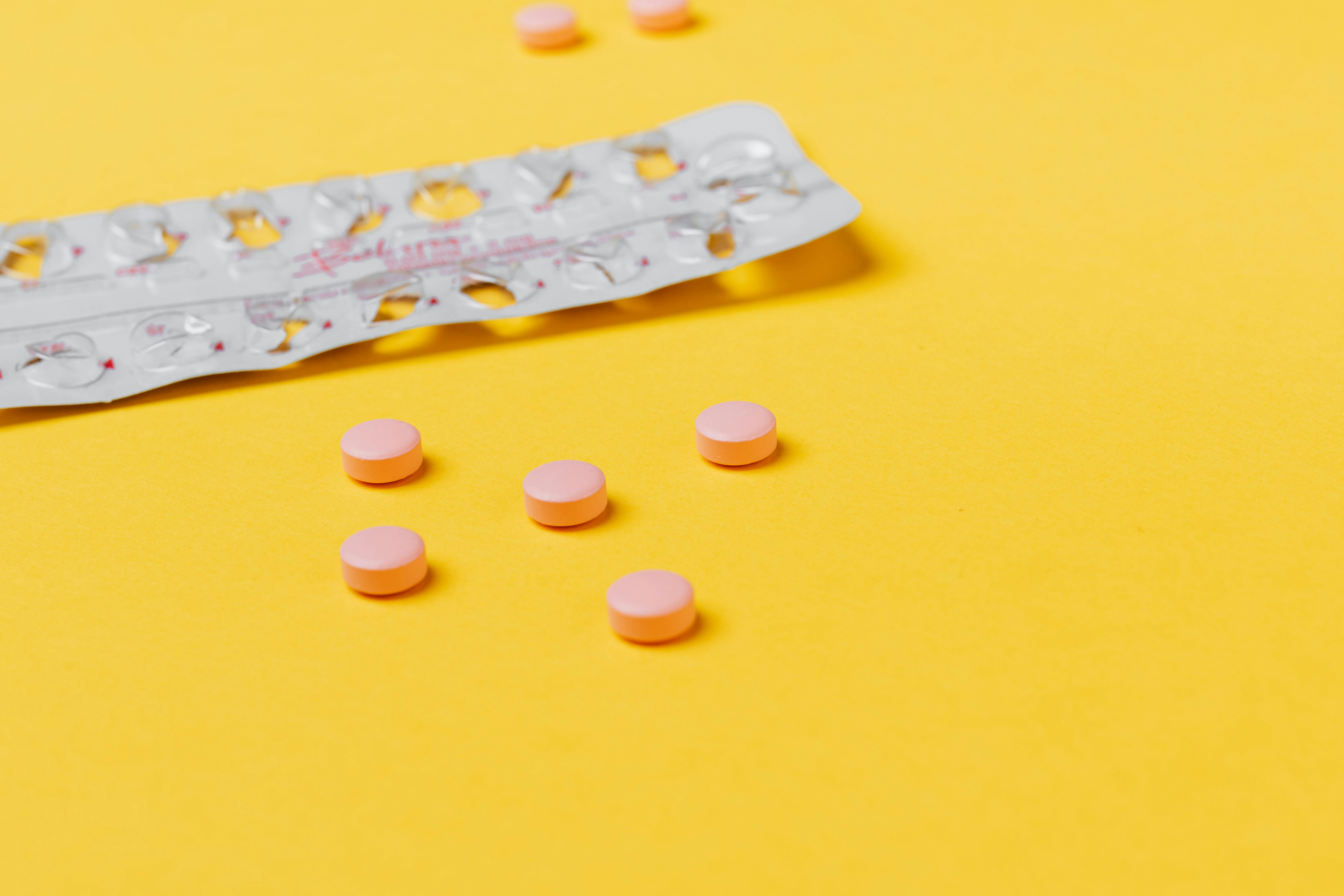 Glutathione Tablets for Women: Benefits, Dosage, Safety & Skin Brightening Guide